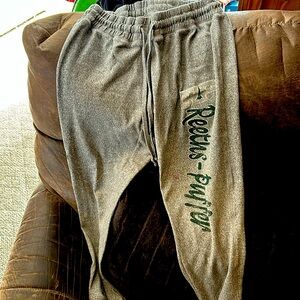Boys sweat pants small